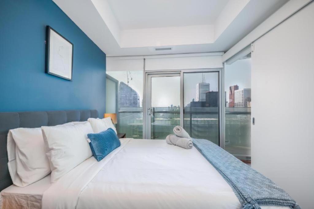 Downtown Suites โตรอนโต ภายนอก รูปภาพ